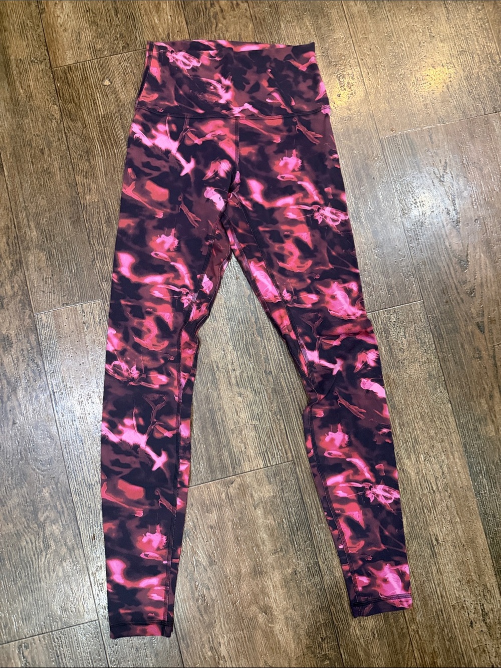 lululemon athletica Pink & Black Abstract Print High-Rise  Align Leggings